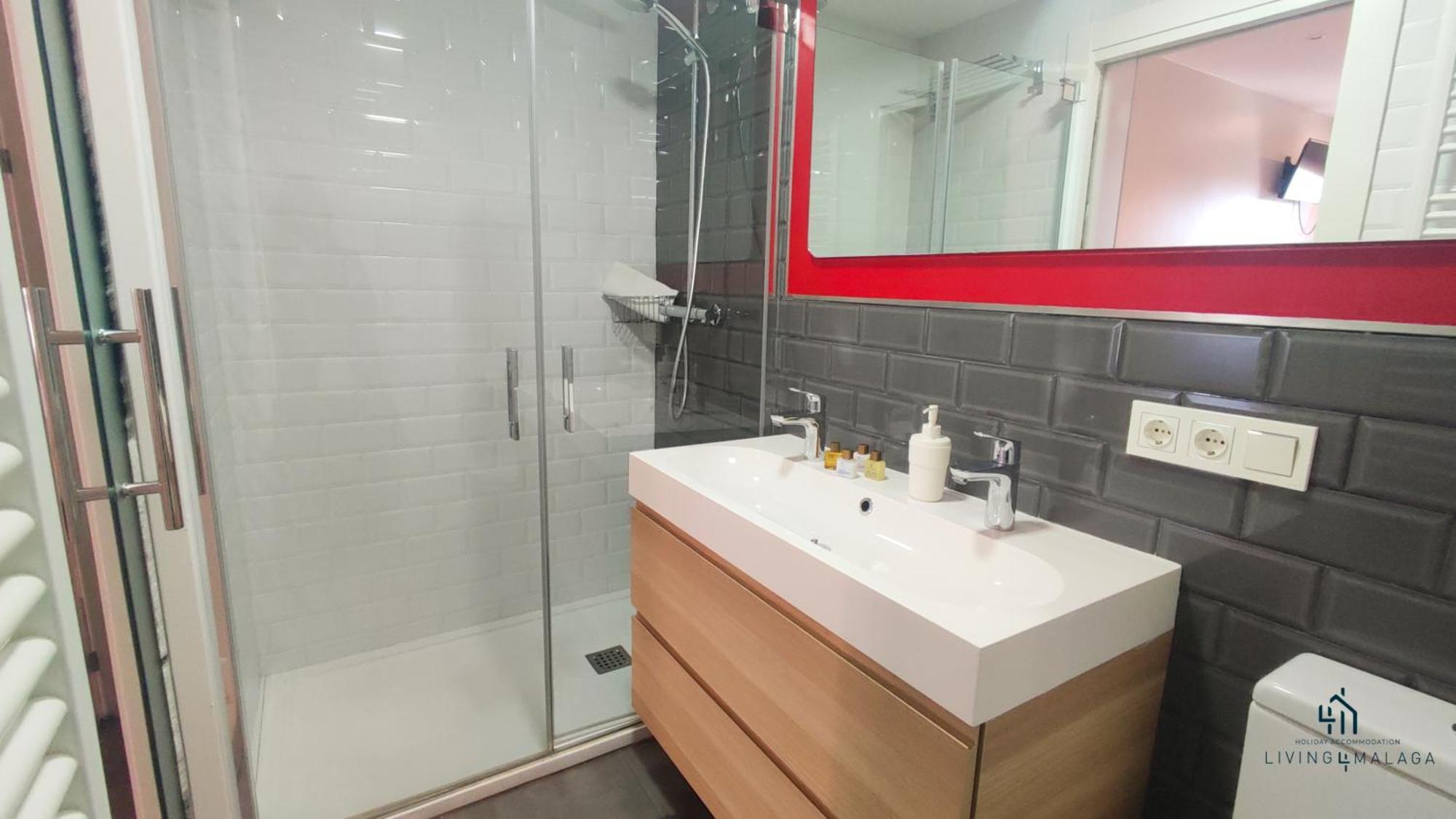 Living4Malaga Arenal Superior Beach Екстериор снимка